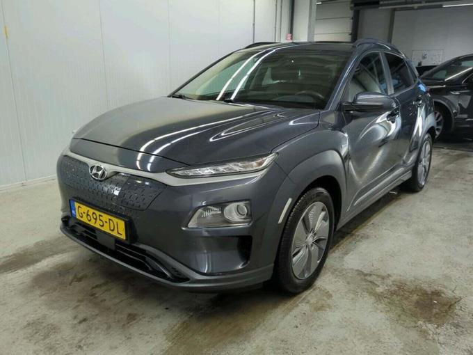 Hyundai Kona EV Premium 64 kWh