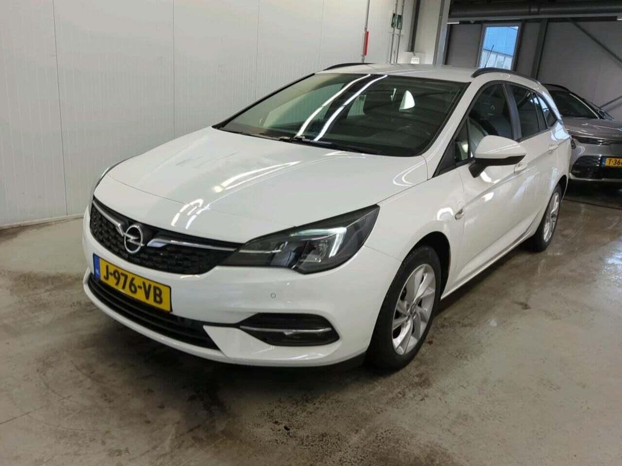 Opel Astra Sports Tourer 1.2 Edition