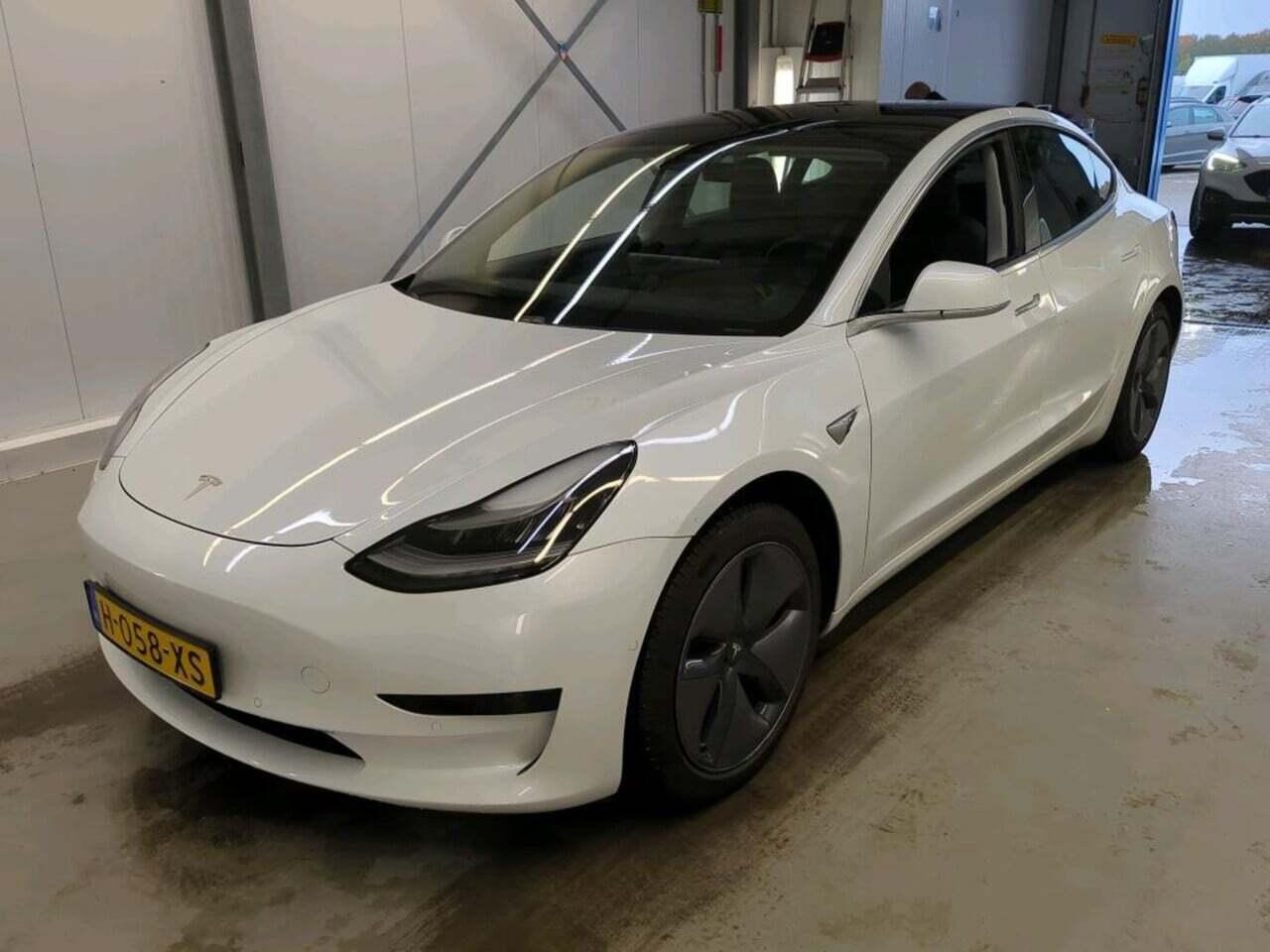 Tesla Model 3 Stnd.RWD Plus 60 kWh