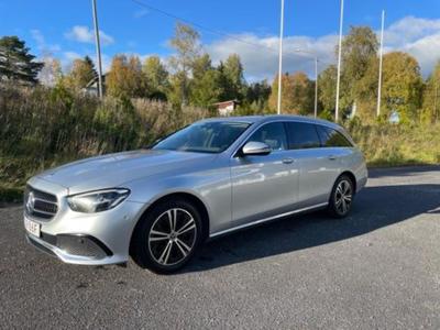 Mercedes-Benz E 220 T D 4MATIC 9G-TRONIC E 220 T D 4matic 9gtronic T