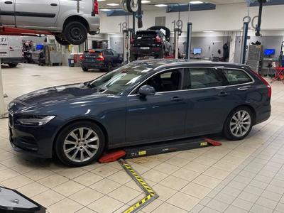 Volvo V90 D4 awd V90 D4 awd v90 D4 awd