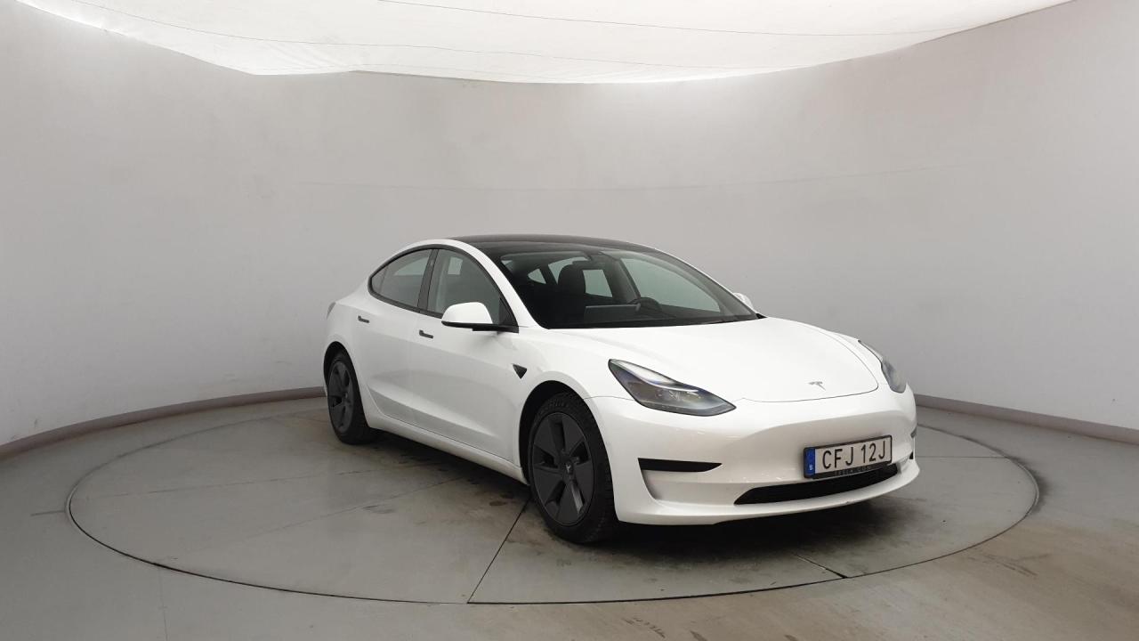 Tesla MODEL 3 STANDARD RANGE PLUS MODEL 3 STANDARD RANG..