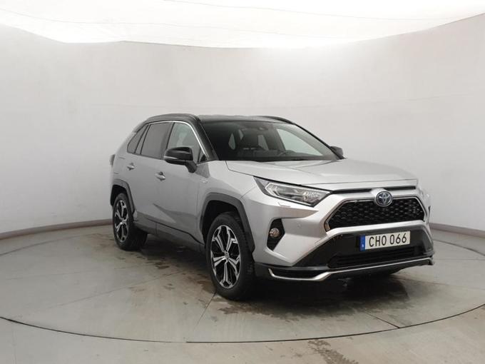 Toyota RAV4 PLUG-IN HYBRID E-CVT Rav4 plugin hybrid ecvt rav4 plugin