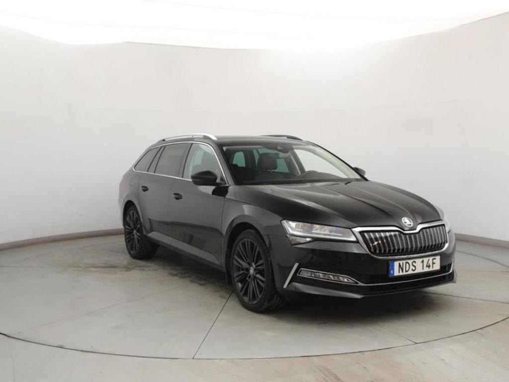 SKODA SUPERB IV KOMBI 1.4 PLUG-IN HYBRID SUPERB IV KOMB..