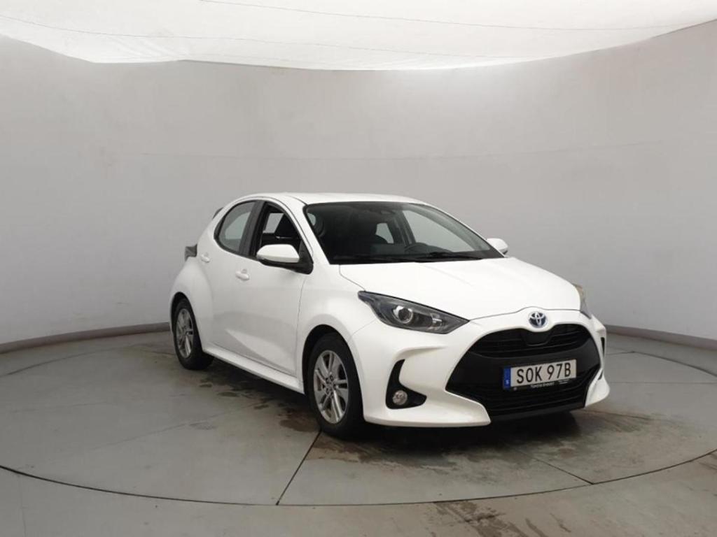 Toyota Yaris hybrid cvt Yaris hybrid cvt yaris hybrid cvt