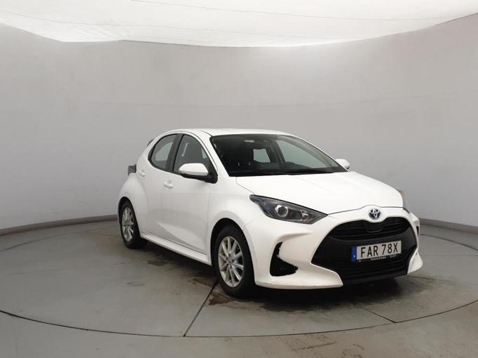 Toyota Yaris hybrid cvt Yaris hybrid cvt yaris hybrid cvt