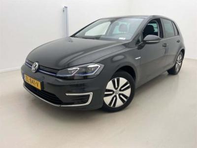 VOLKSWAGEN e-Golf e-Golf