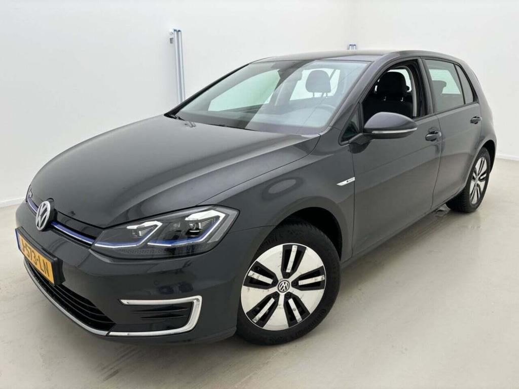 VOLKSWAGEN e-Golf E-DITION