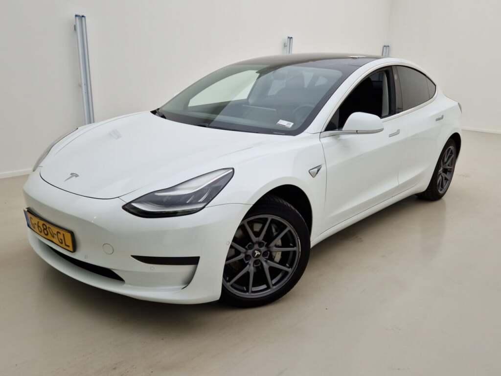 Tesla Model 3 Standard RWD Plus 60 kWh