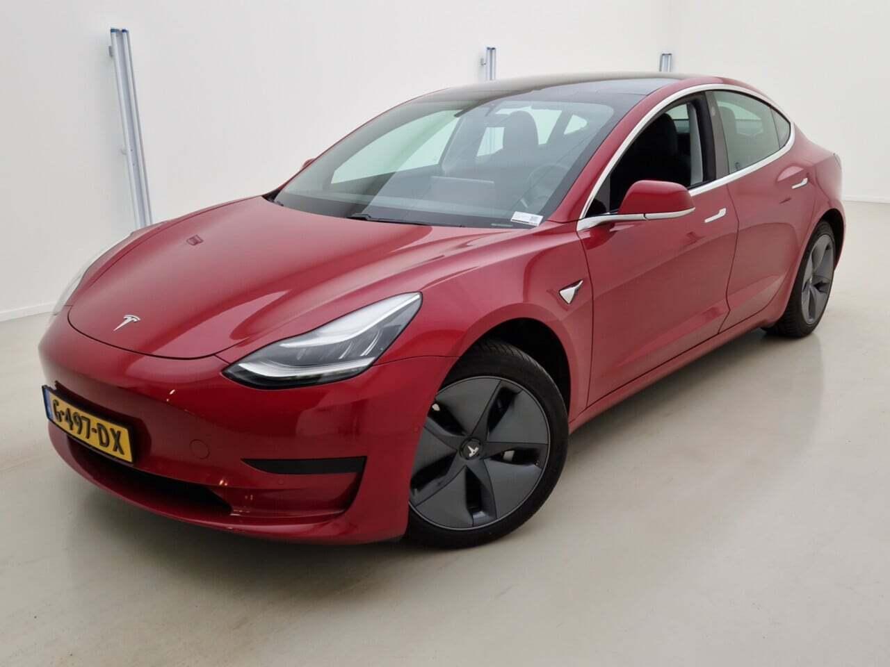 Tesla Model 3 Standard RWD Plus 60 kWh