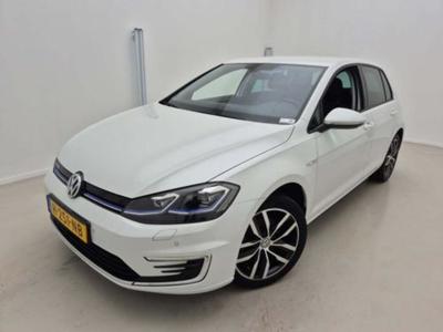 VOLKSWAGEN e-Golf E-DITION