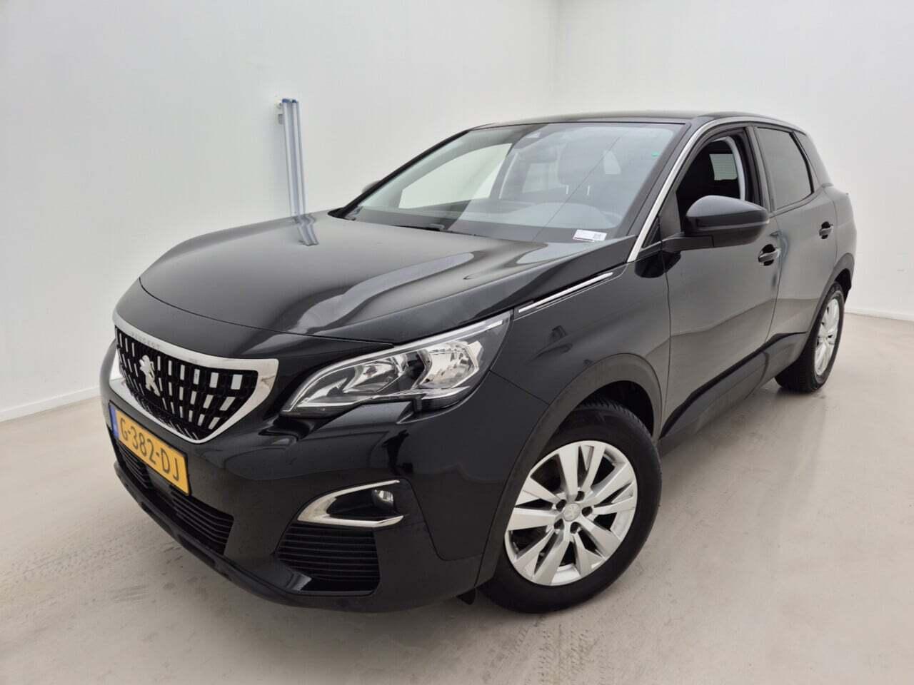 PEUGEOT 3008 1.2 PureTech Executive