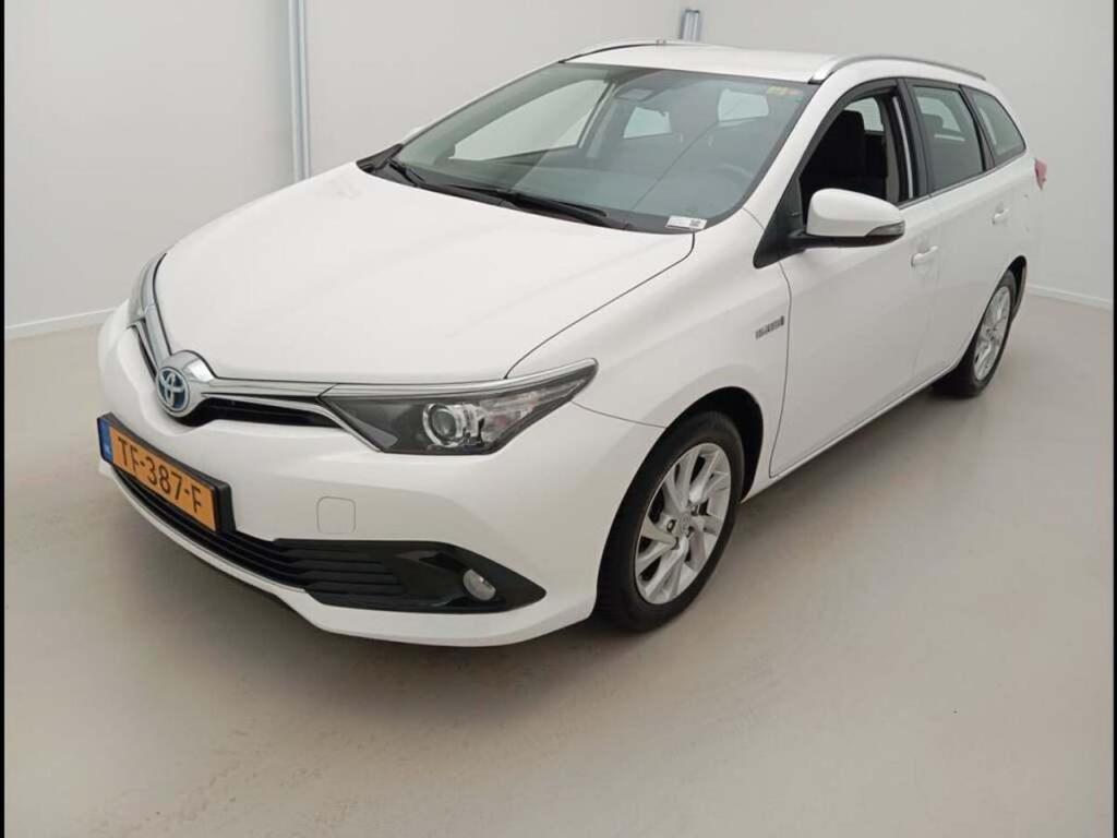 TOYOTA Auris Touring Sports 1.8 Hybrid Dynamic CVT