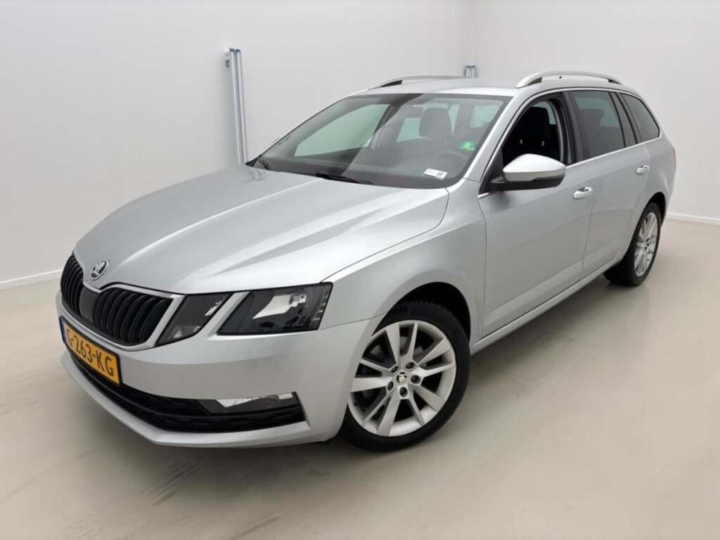 SKODA Octavia Combi 1.0 TSI Clever Edition DSG