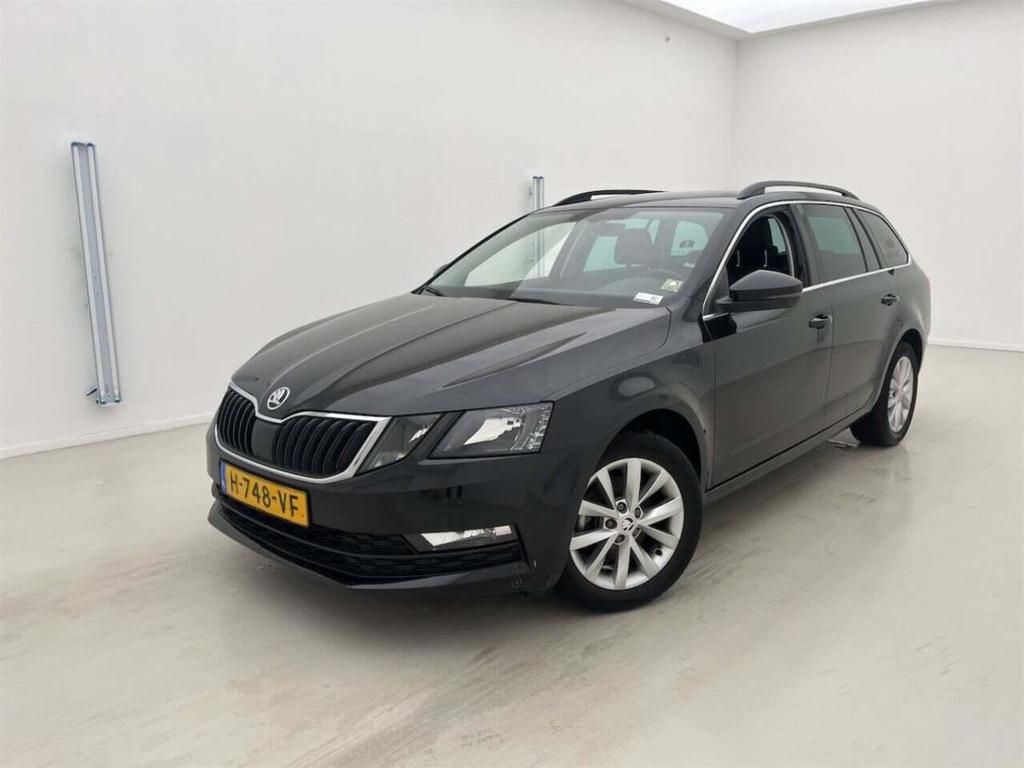 SKODA Octavia Combi 1.5 TSI Business Edition DSG