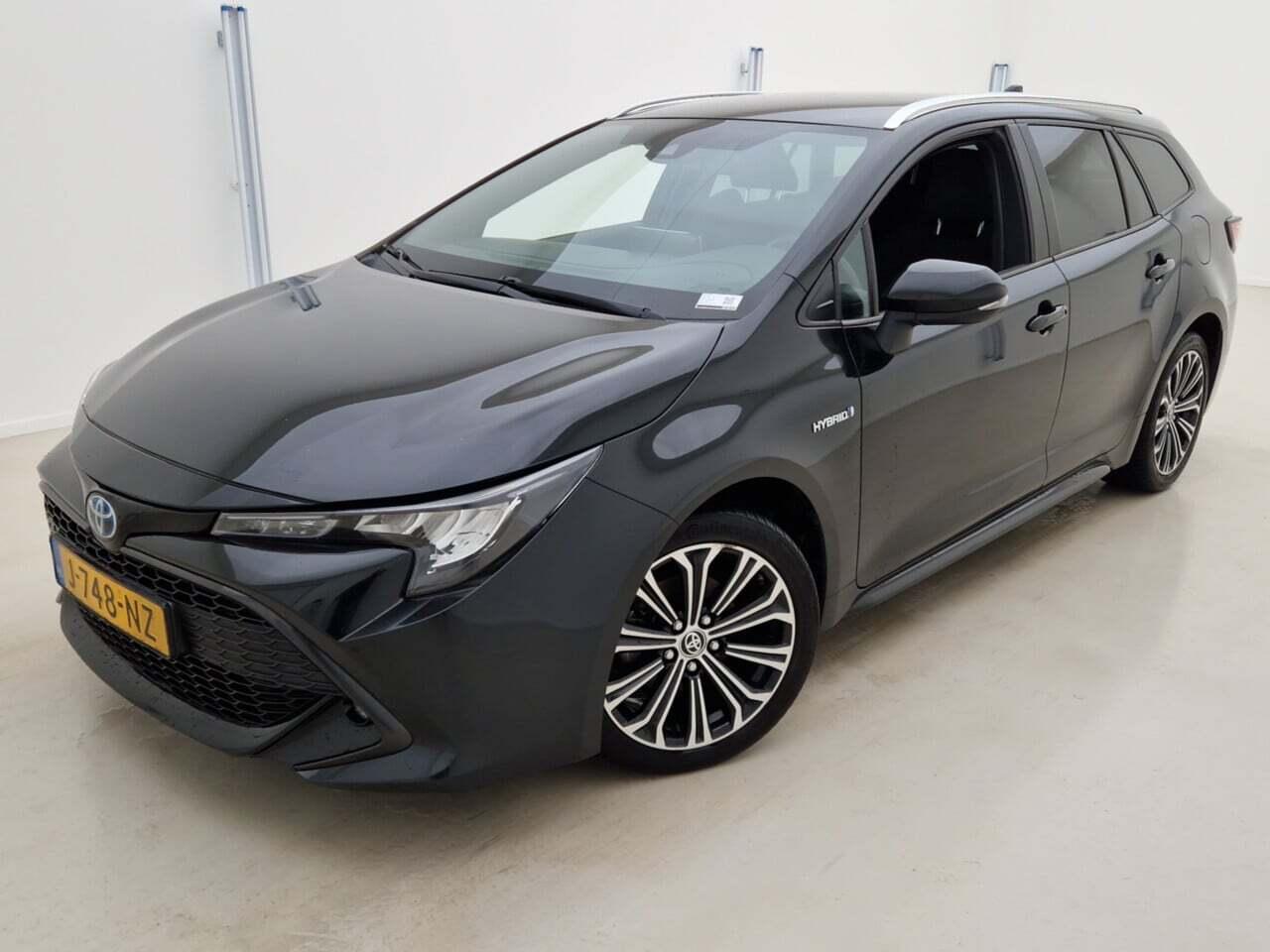 TOYOTA Corolla Touring Sports 1.8 Hybrid Business Plus ..