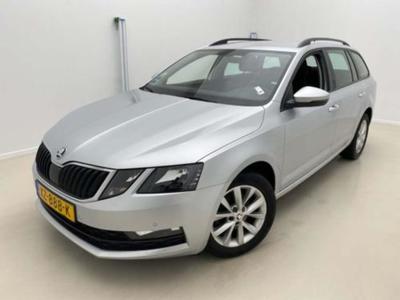 SKODA Octavia Combi 1.6 TDI Ambition Business