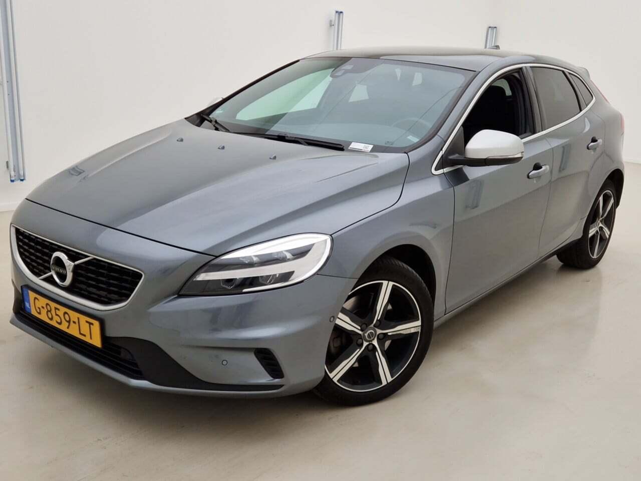 VOLVO V40 1.5 T3 Polar+ Sport AUT