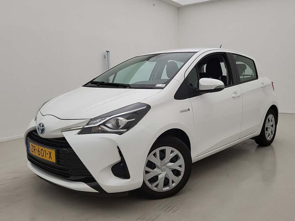 TOYOTA Yaris 1.5 Hybrid Active CVT