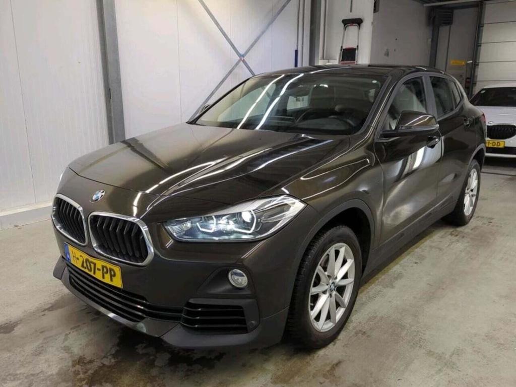 BMW X2 sDrive18i Hi.Ex.Ed.