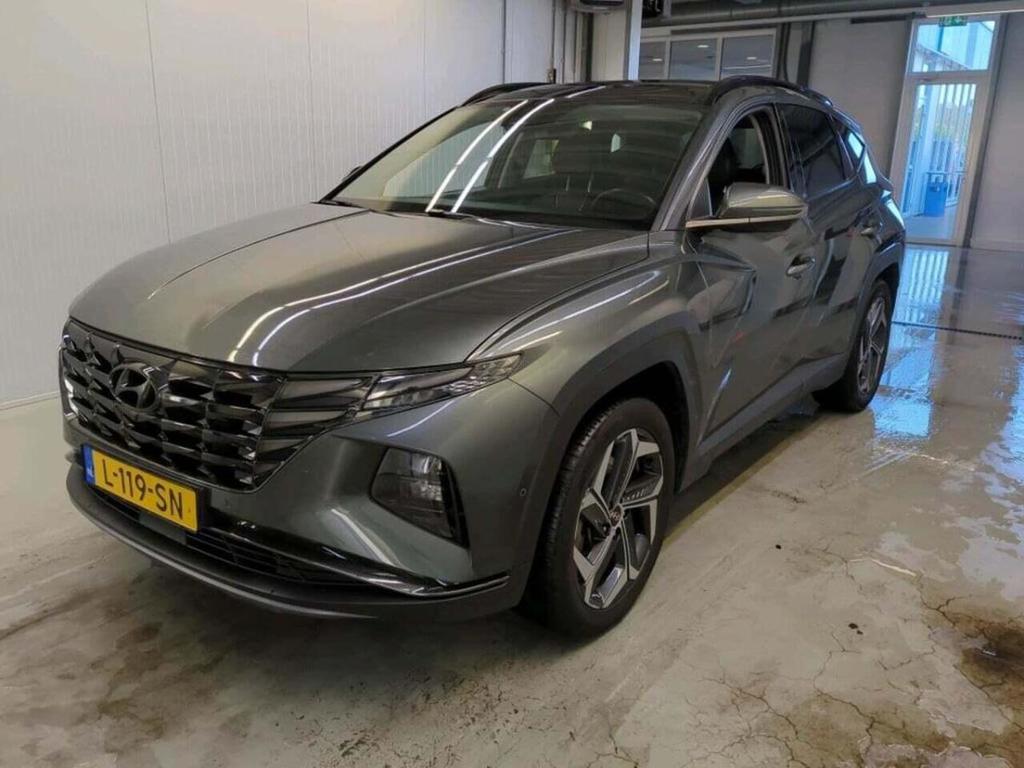 Hyundai TUCSON 1.6 T-GDI PHEV PrSky