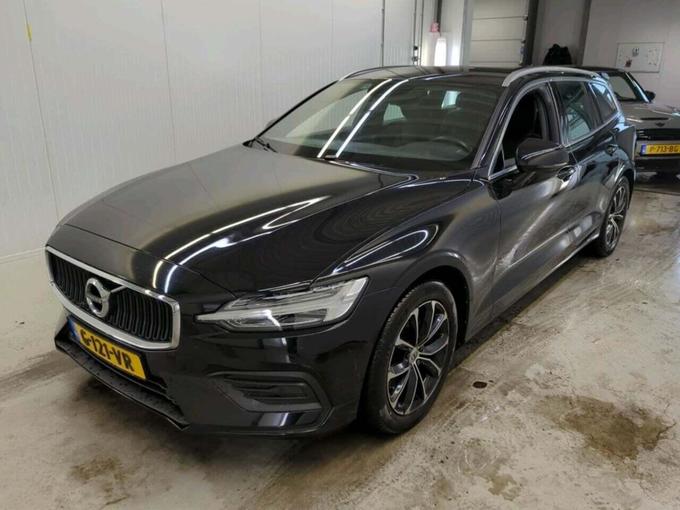 Volvo V60 2.0 D4 MomentPro