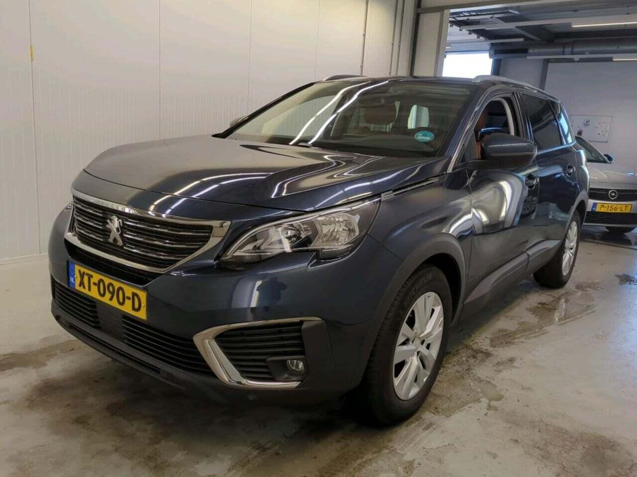 Peugeot 5008 1.2 PT BL. Executive