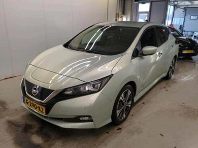 Nissan LEAF Tekna 40 kWh