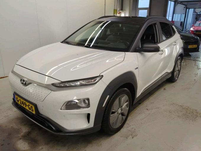 Hyundai Kona EV Premium 64 kWh