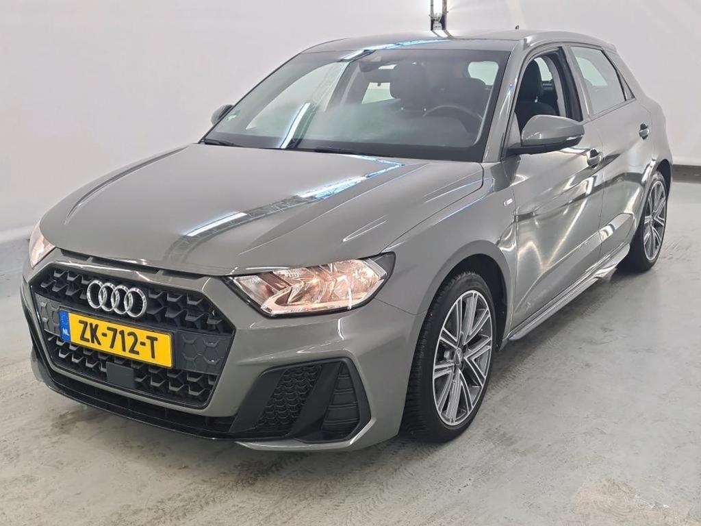 AUDI A1 SB 18 Audi A1 Sportback 30 TFSI S line 5d