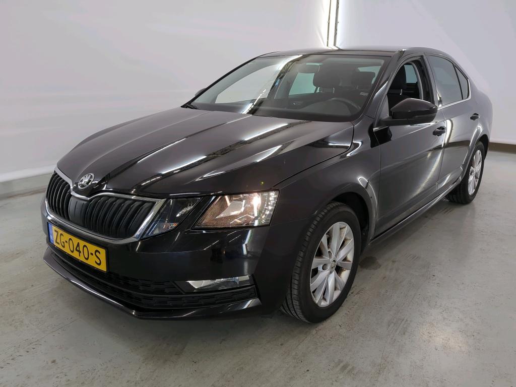 SKODA Octavia 13-19 Skoda Octavia 1.6 TDI Greentech Amb..