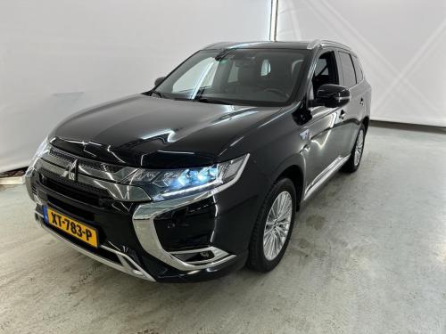 MITSUBISHI Outlander 15 Mitsubishi Outlander PHEV Inst..