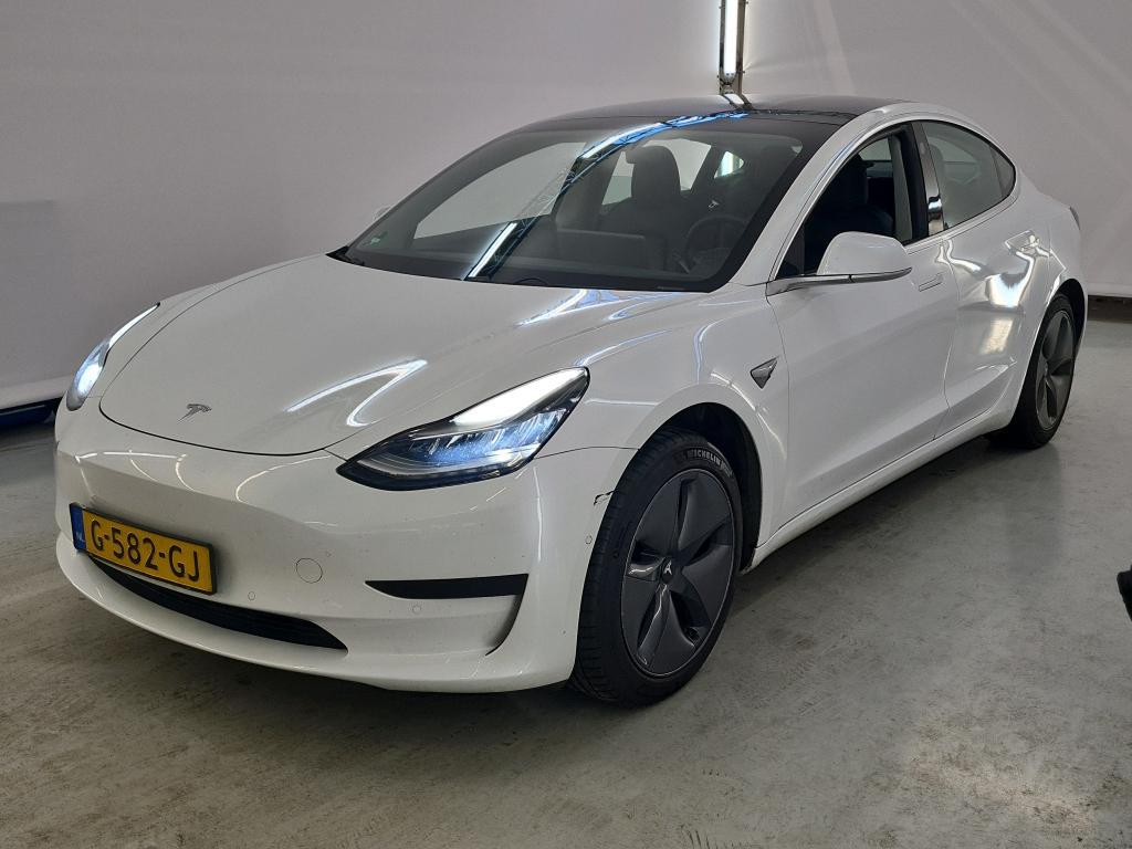 Tesla Model 3 18 BEV Tesla Model 3 Standard Range Plus..