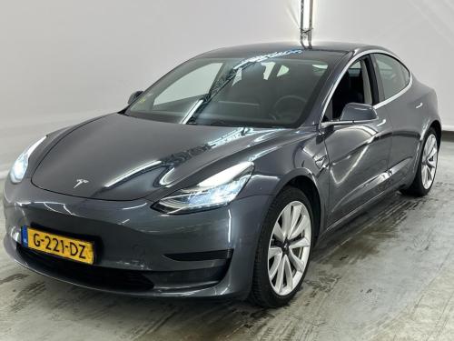 Tesla Model 3 18 BEV Tesla Model 3 Standard Range Plus..