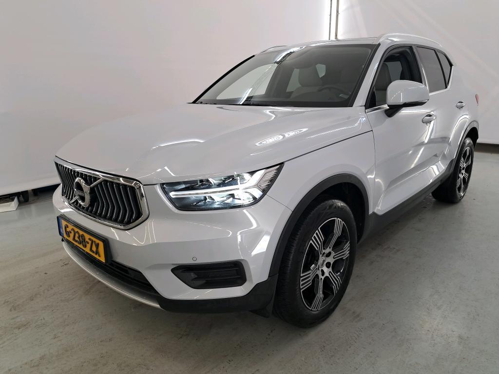 VOLVO XC40 17 Volvo XC40 T3 Inscription 5d