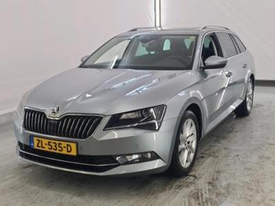 SKODA Superb Combi FL19 Skoda Superb Combi 1.5 TSI Gre..