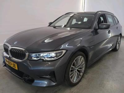 BMW 3 Serie T 18 BMW 3 Serie Touring 320e Business Edi..