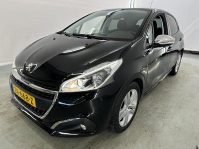 PEUGEOT 208 11-18 Peugeot 208 Signature 1.2 PureTech 82..