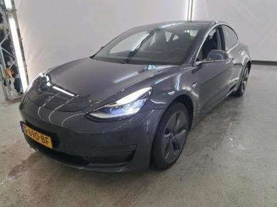 Tesla Model 3 18 BEV Tesla Model 3 Standard Range Plus..