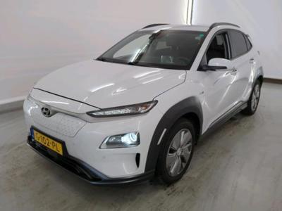 HYUNDAI Kona 17 Hyundai KONA Premium Electric 64 kWh 5..