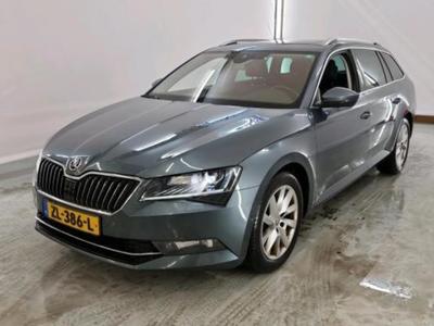 SKODA Superb Combi FL19 Skoda Superb Combi 1.5 TSI Gre..