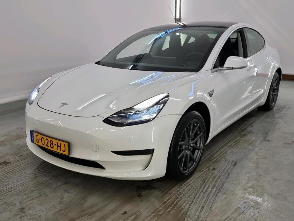 Tesla Model 3 18 BEV Tesla Model 3 Standard Range Plus..