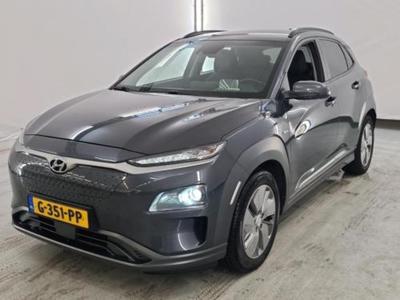 HYUNDAI Kona 17 Hyundai KONA Premium Electric 64 kWh 5..