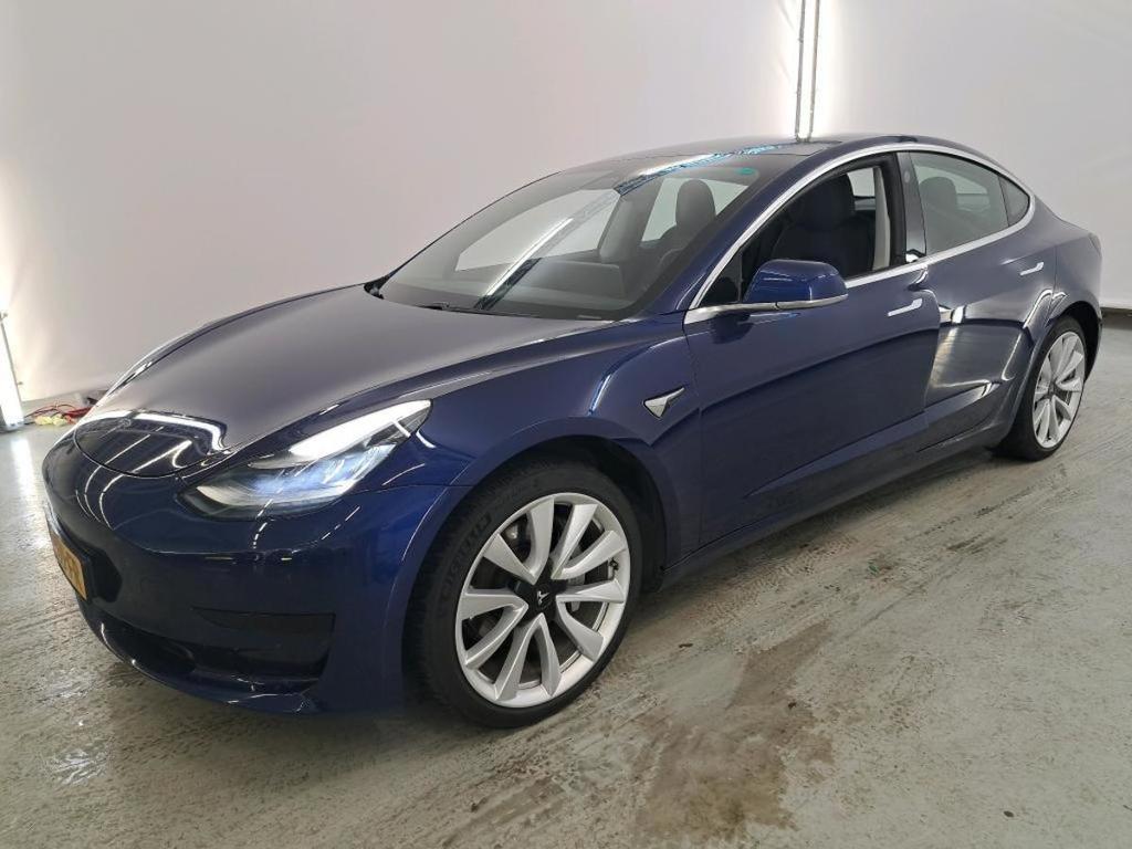 Tesla Model 3 18 BEV Tesla Model 3 Standard Range Plus..