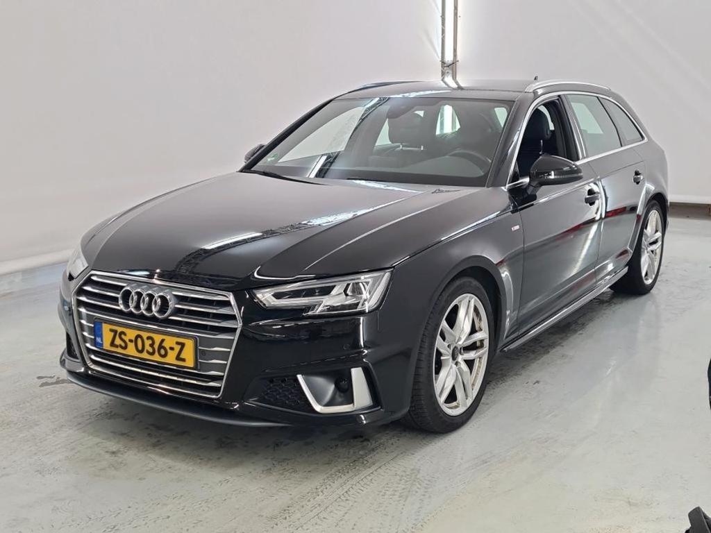 AUDI A4 Limousine 19 Audi A4 Avant 40 TFSI S tronic sp..