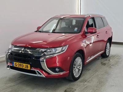 MITSUBISHI Outlander 15 Mitsubishi Outlander PHEV Pure..