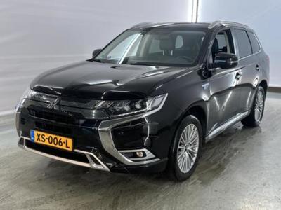 MITSUBISHI Outlander 15 Mitsubishi Outlander PHEV Inte..