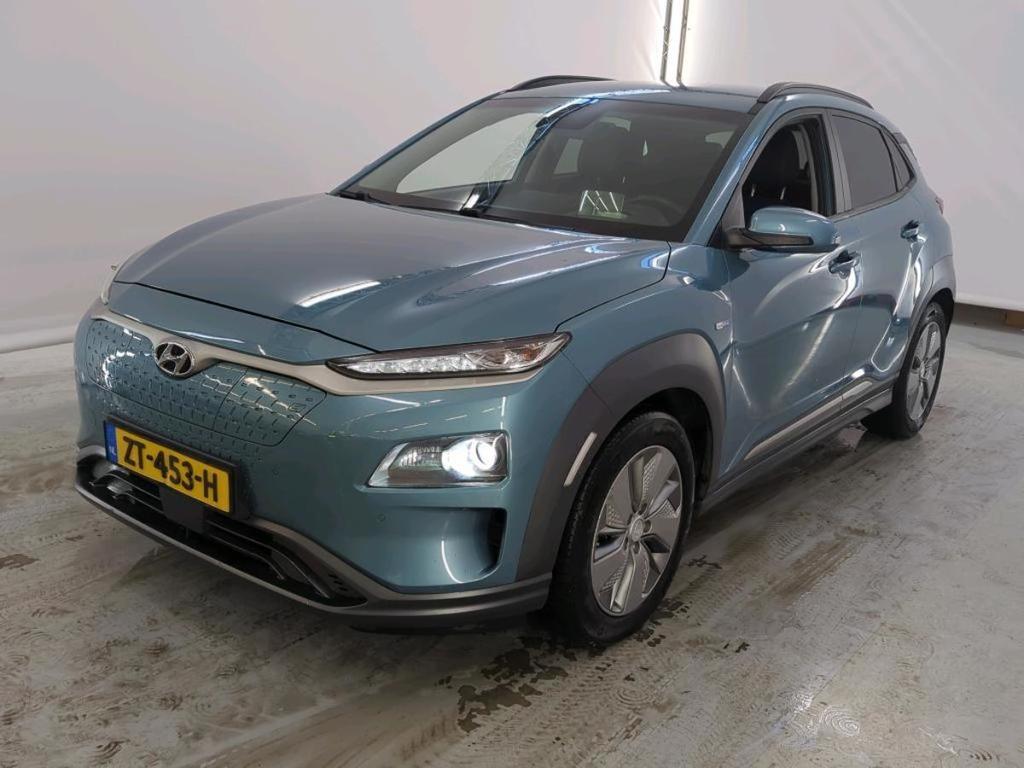 HYUNDAI Kona 17 Hyundai KONA Premium Electric 64 kWh 5..