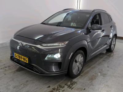 HYUNDAI Kona 17 Hyundai KONA Premium Electric 64 kWh 5..