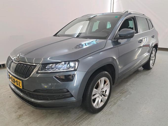 SKODA Karoq 17 Skoda Karoq 1.0 TSI Greentech Business ..